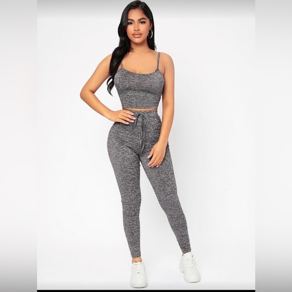 New Athleticwear Gym Casual Gray Matching Set with Pants size S